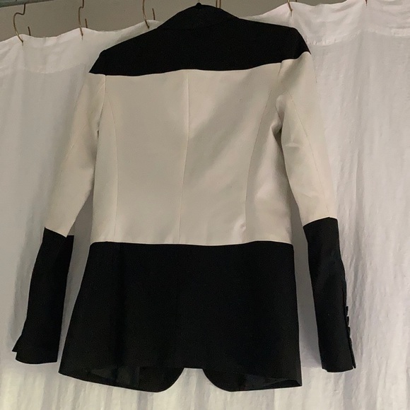 Elizabeth and James tuxedo blazer - Picture 7 of 7